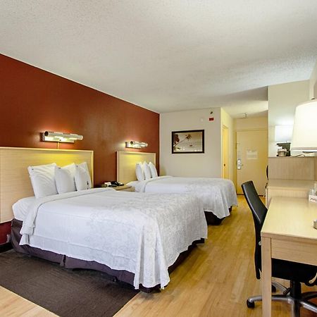 Red Roof Inn Plus+ Уэст-Палм-Бич Экстерьер фото