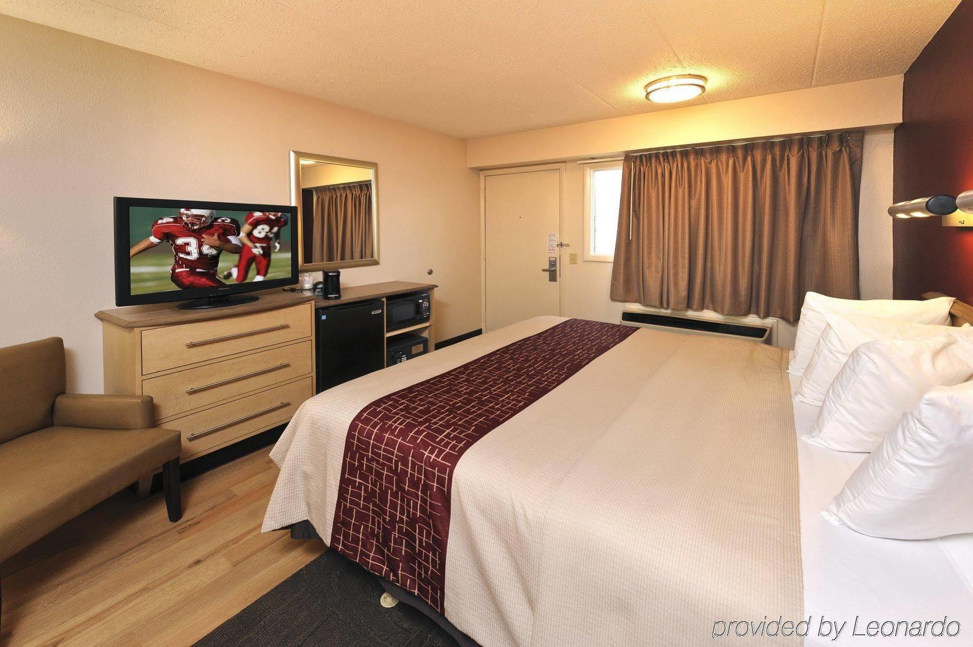 Red Roof Inn Plus+ Уэст-Палм-Бич Экстерьер фото